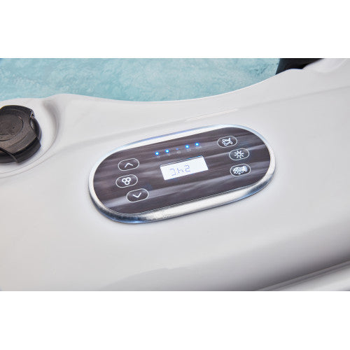 Luxury Spas Denali 7-Person Hot Tub Studio Series