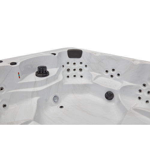 Luxury Spas Denali 7-Person Hot Tub Studio Series