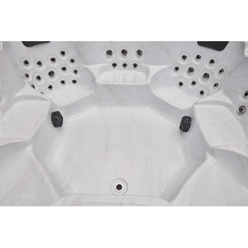 Luxury Spas Denali 7-Person Hot Tub Studio Series
