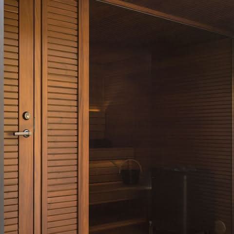 Auroom Saunas Auroom Natura Modern Outdoor Sauna with Changing Room