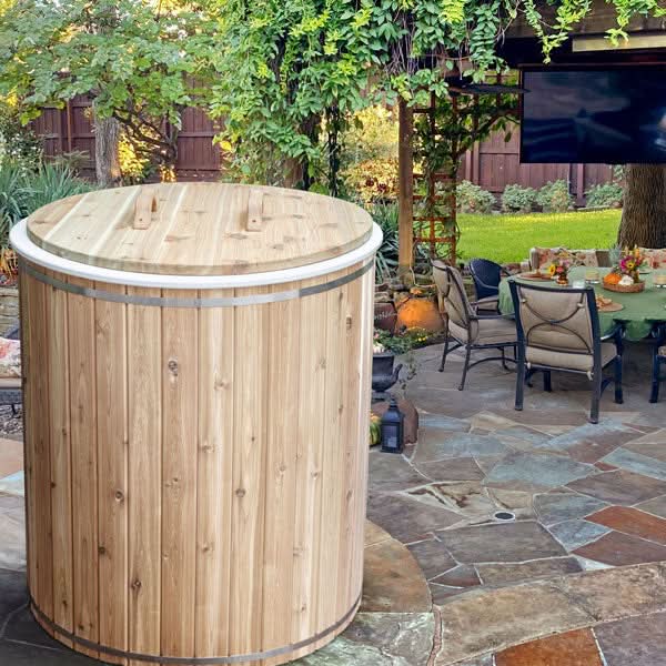 Dundalk LeisureCraft Cold Plunge Tubs Dundalk LeisureCraft Baltic Cold Plunge Tub