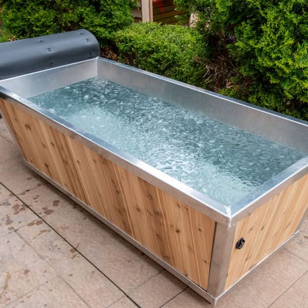 Dundalk LeisureCraft Cold Plunge Tubs Dundalk Leisure Craft The Polar Cold Plunge Tub