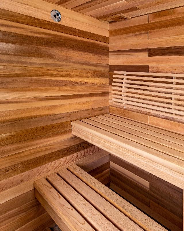 Saunacore Saunas Saunacore Traditional Modular Series C8X10 with Kw 12 SE Heater