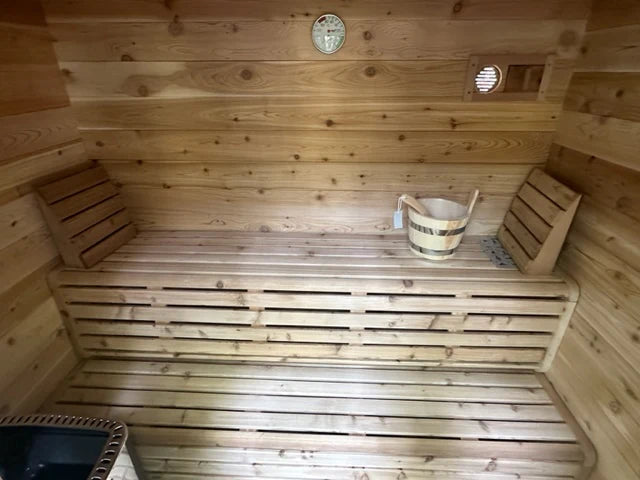 True North Saunas Saunas True North Canadian Made 5 Person Outdoor Traditional Cabin Sauna