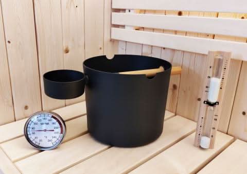 Forever Saunas Saunas Forever Saunas Thermally Treated 4-Person Barrel Sauna with HUUM Drop 7.5 Sauna Heater - Ready to Ship!