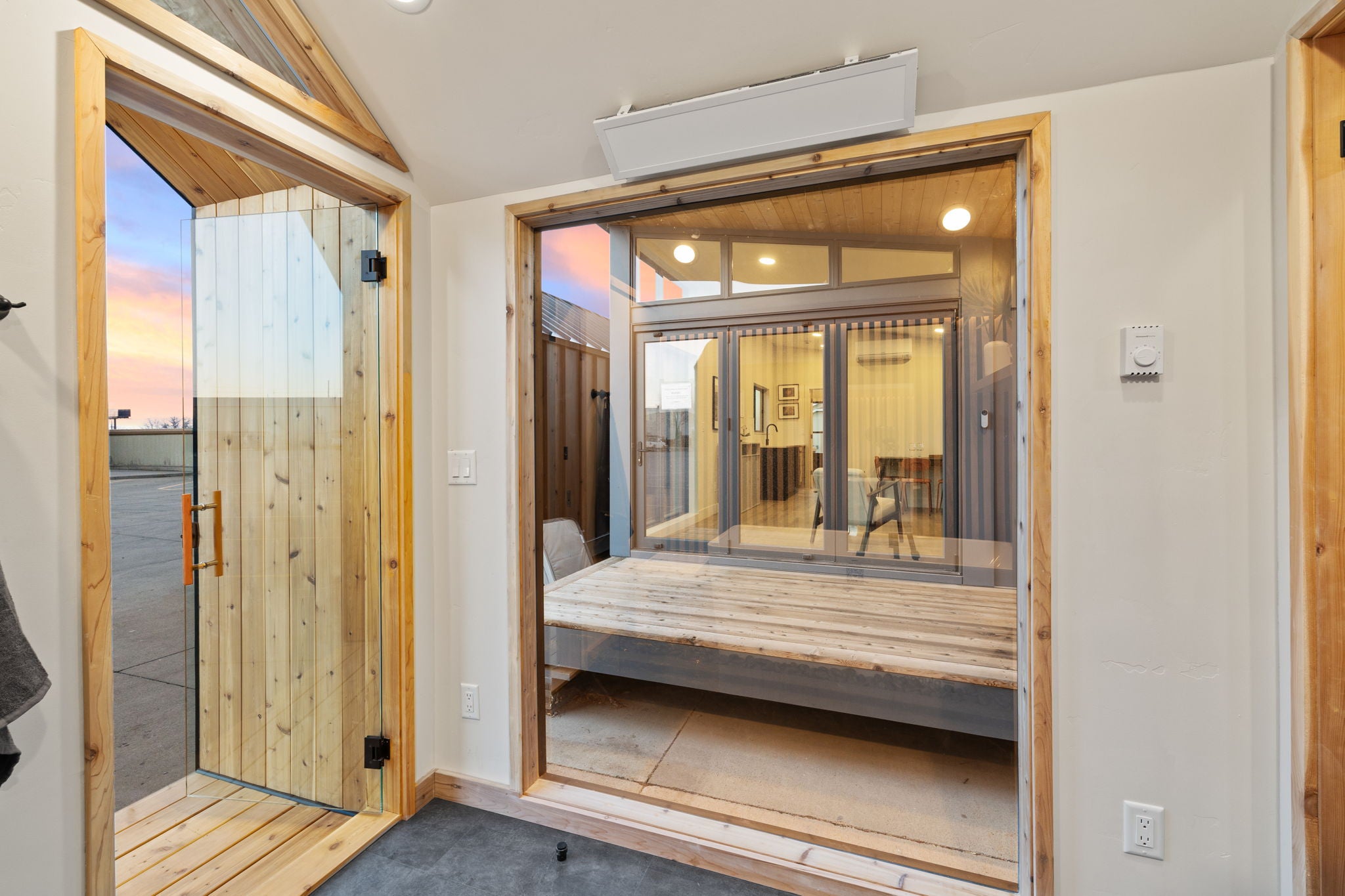 Sweaty Yeti Saunas Sweaty Yeti Sauna Fit 4-6 Person Outdoor Wellness & Fitness Cabin