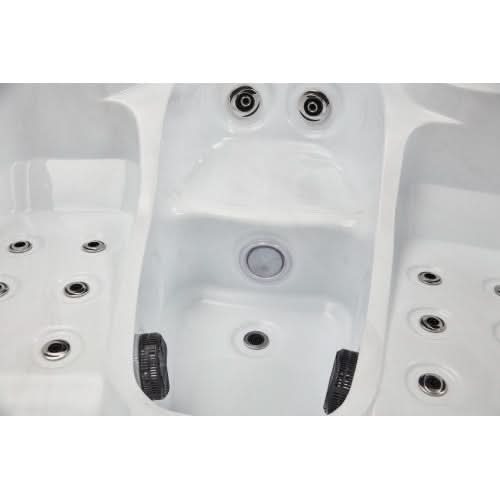 Luxury Spas Hot Tubs Luxury Spas Largo 3-Person Hot Tub Studio Series