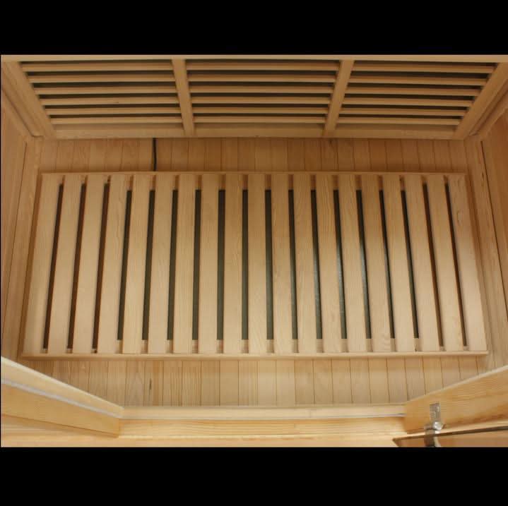 Golden Designs Saunas Golden Designs Maxxus 3 Person Low EMF FAR IR Sauna (MX-K306-01 Red Cedar)