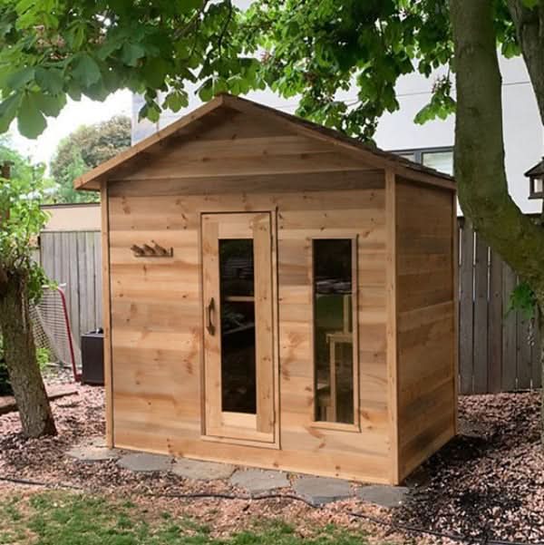 Dundalk LeisureCraft Saunas Dundalk LeisureCraft Knotty Cedar Outdoor Cabin Sauna