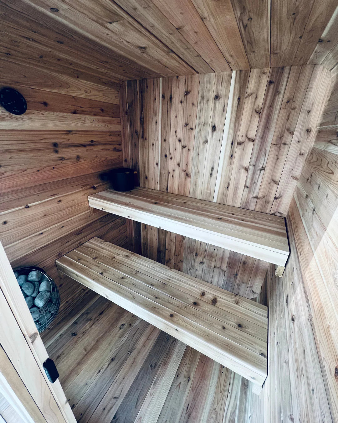 Sweat Kingdom Saunas Sweat Kingdom The Sweat Cabin 4 Person Traditional Outdoor-Indoor Sauna