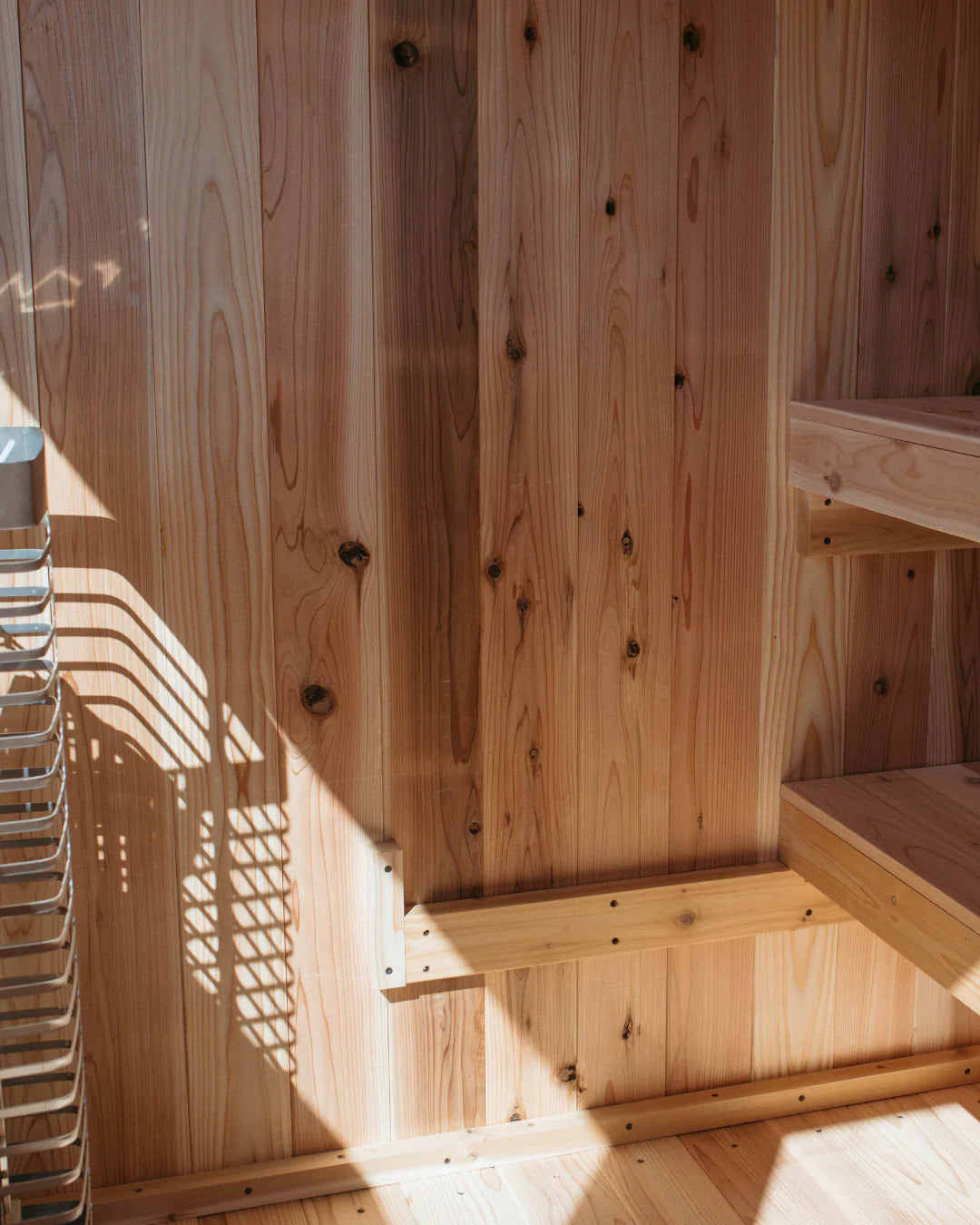 Sweat Kingdom Saunas Sweat Kingdom The Summit 2-6 Person Traditional Outdoor-Indoor Sauna