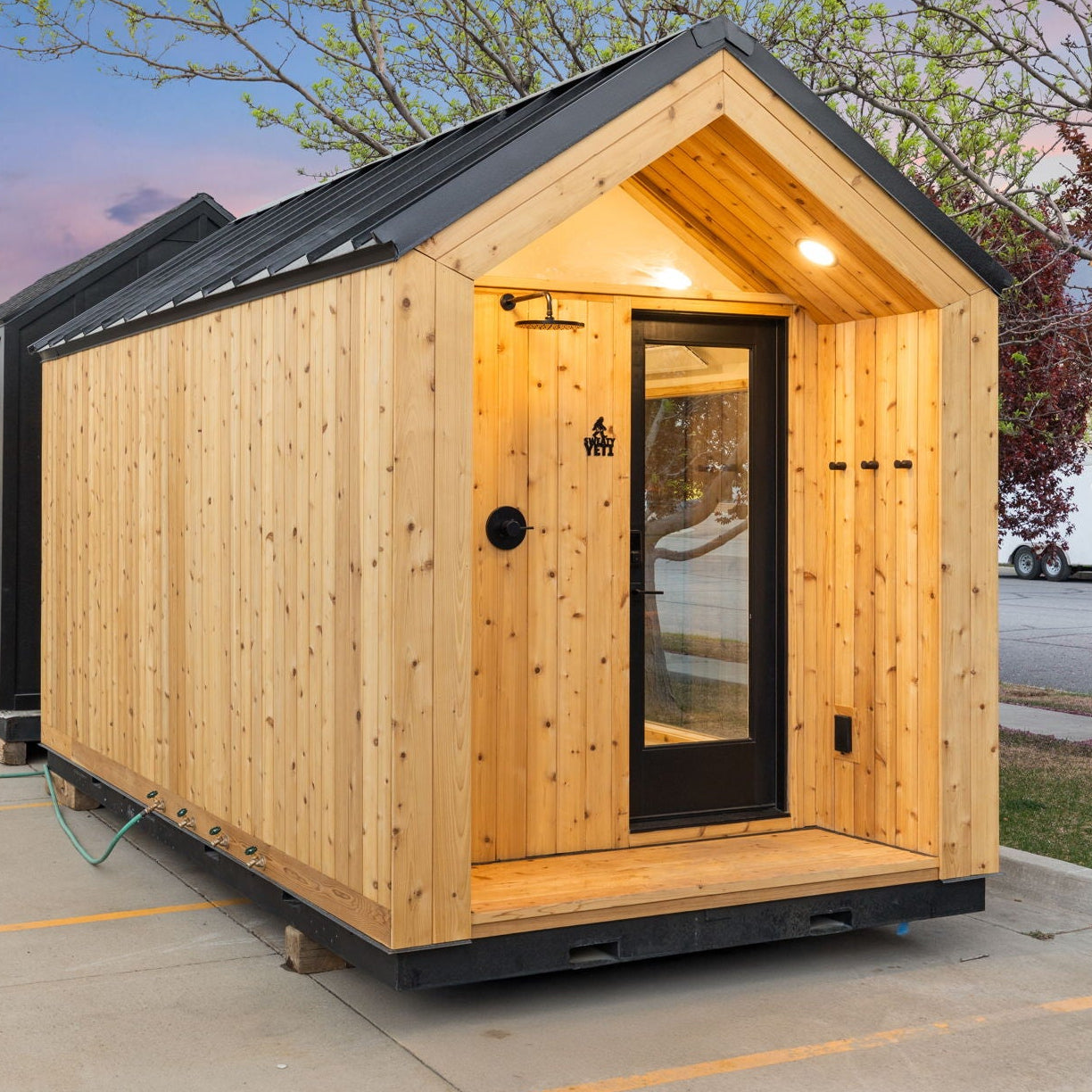 Sweaty Yeti Saunas Sweaty Yeti Sauna Max 8-12 Person Outdoor Traditional Sauna Cabin