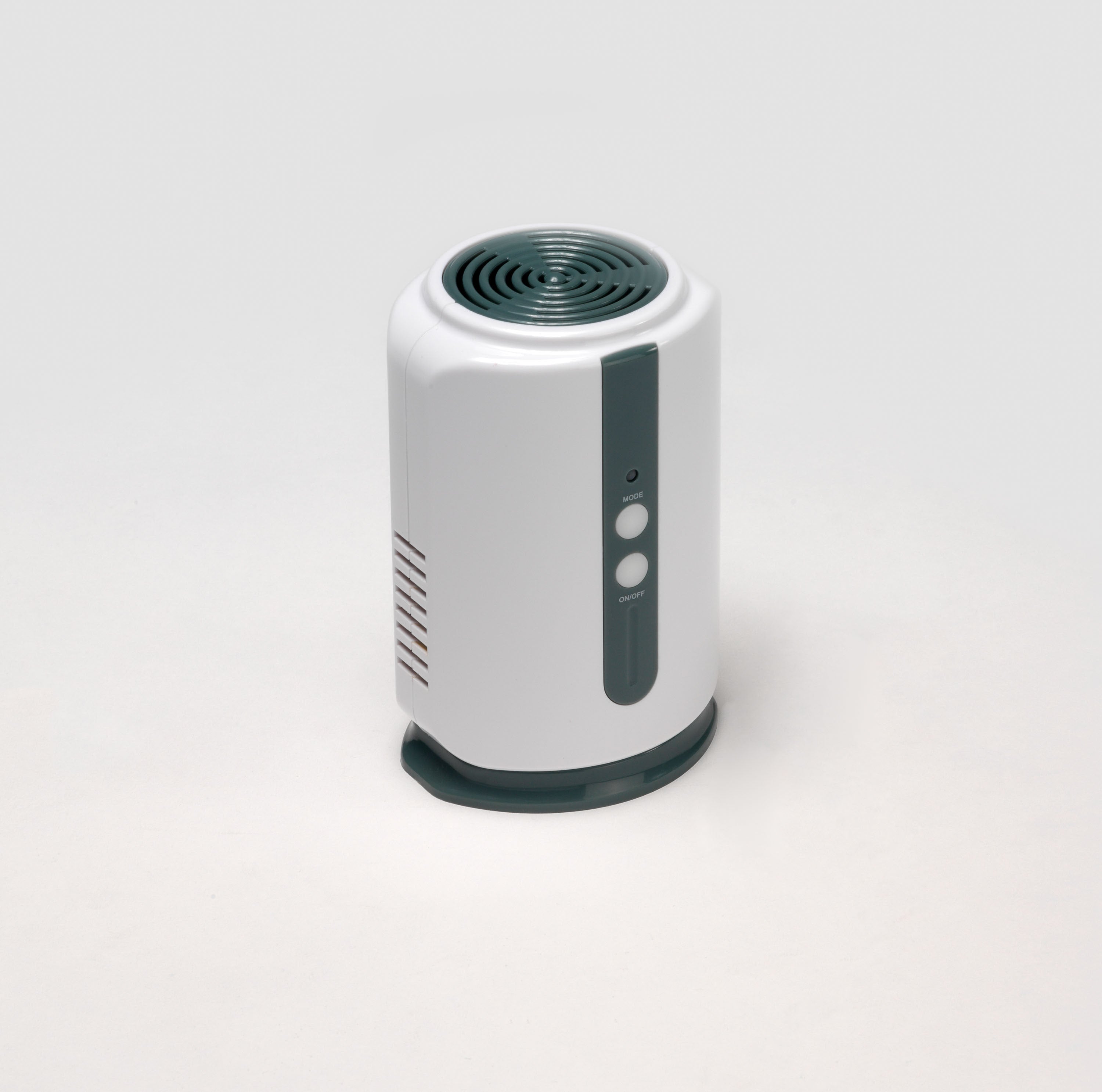 Golden Designs Accessories Golden Designs Portable Oxygen Ionizer